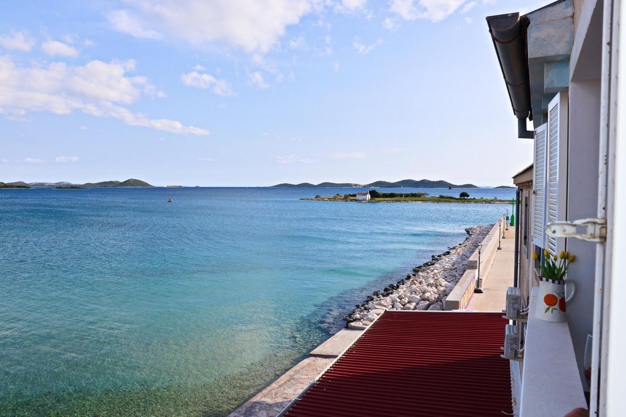 Apartament Beachfront - Janice