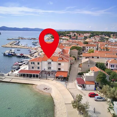 Beachfront Apartment - Janice Beach Pakostane Exterior photo